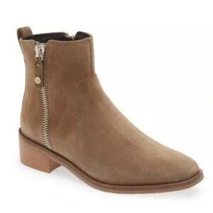 Aquatalia Women's Colbie Water Resistant Ankle Boots, Size 9, Western Stuyle